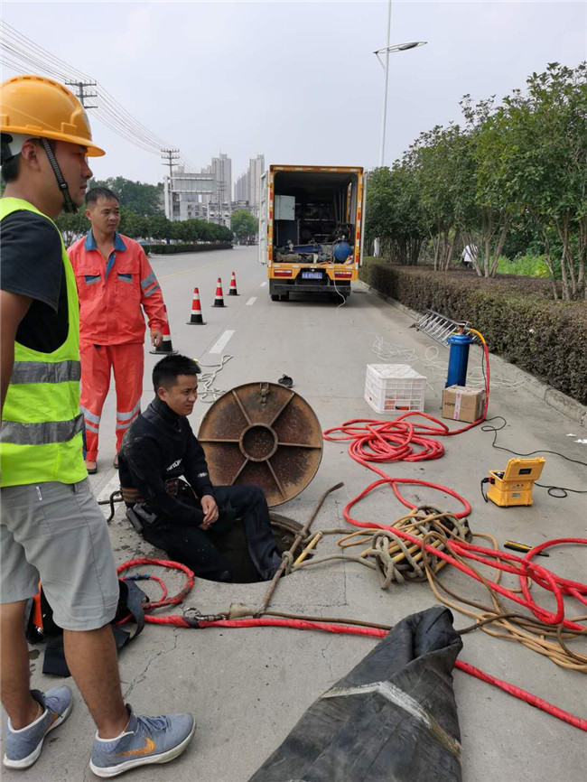 三家镇翻衬法管道修复技术主要工序